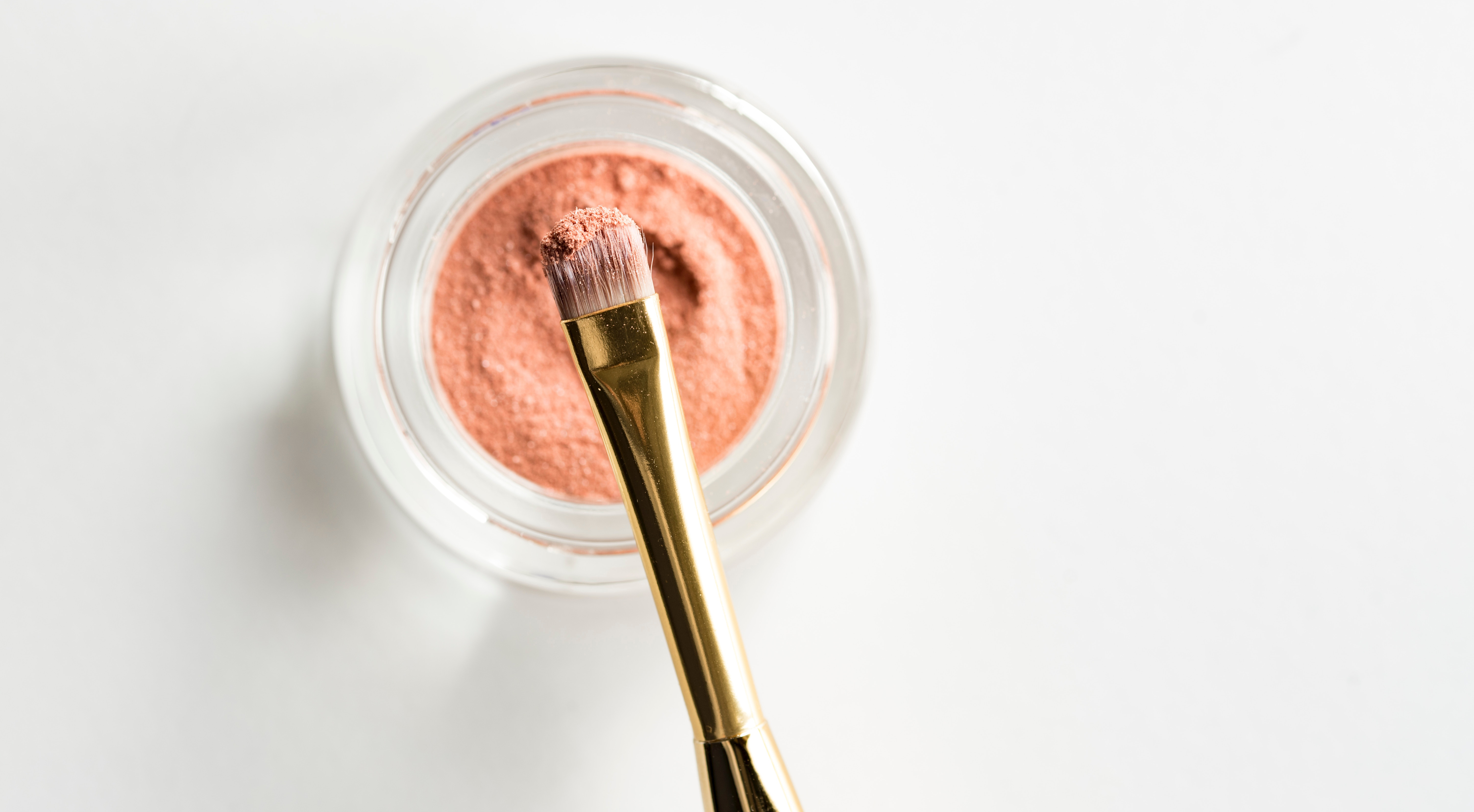 Cold weather skin care: great products to add to your routine to avoid skin freakouts