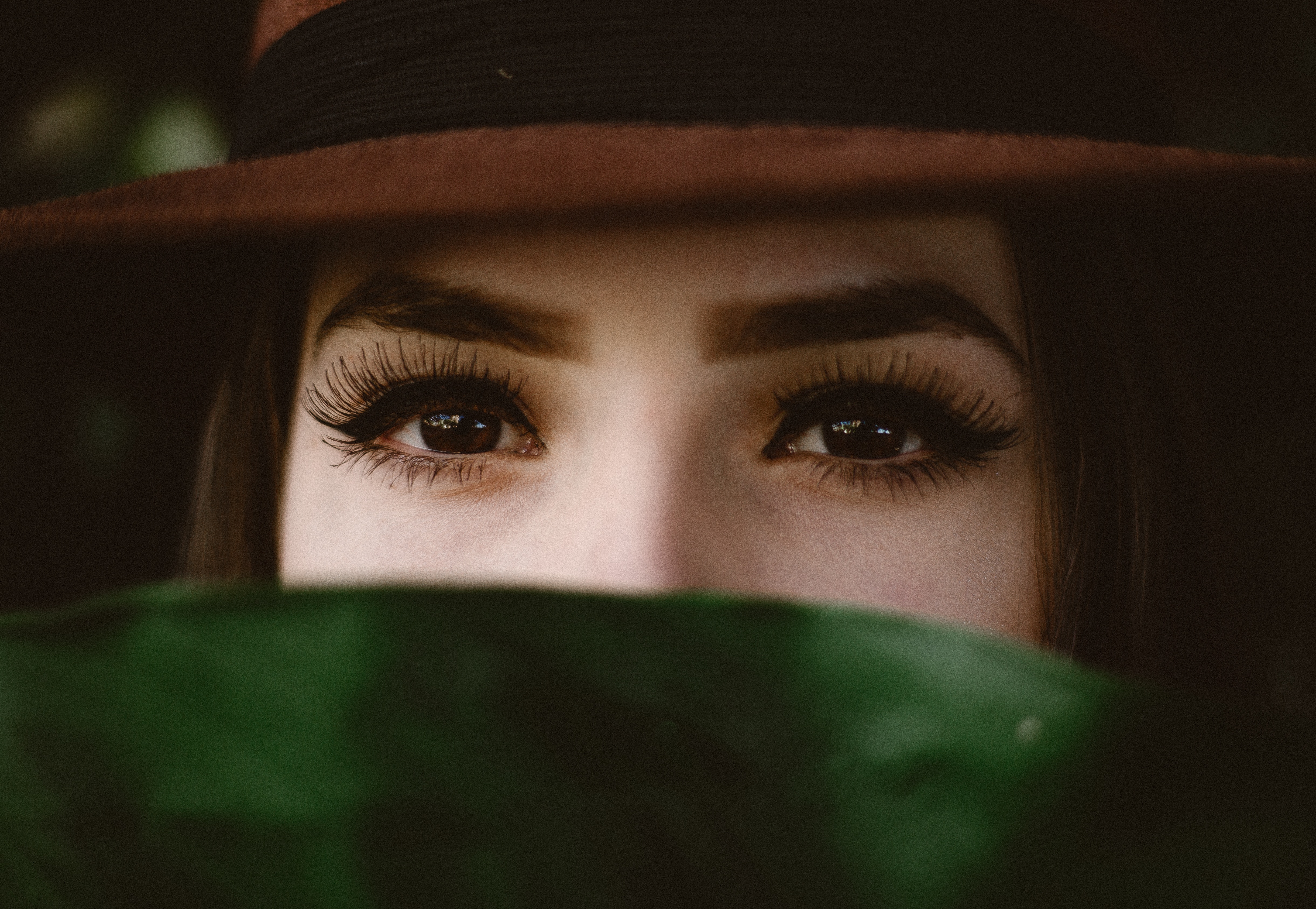 It is possible that eyelash extensions/strips could cause future eye problems? (Part 1 of 3)