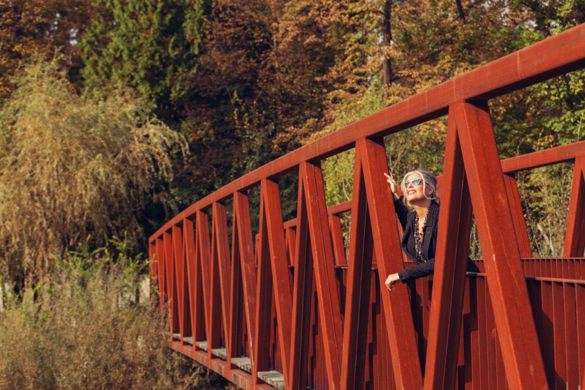 facelift Dr. Irwin answers on Skintour